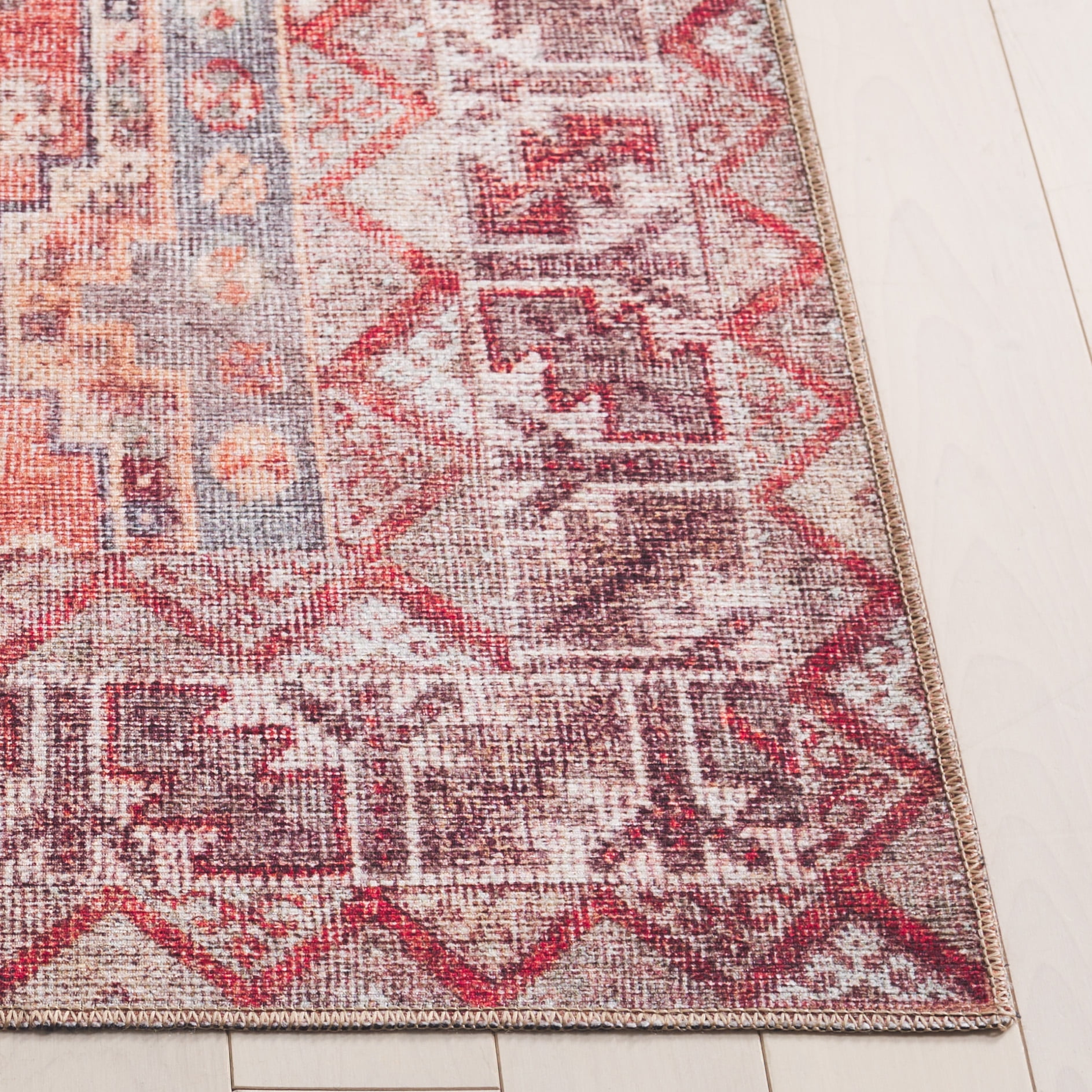 Safavieh Vintage Serapi Nita Medallion Machine Washable Area Rug, Red/Blue, 5' x 7'