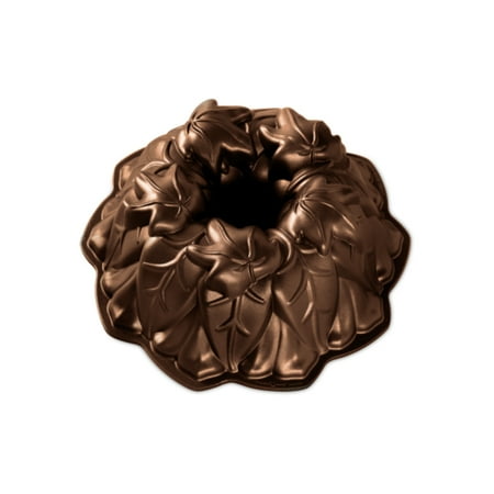 Nordic Ware Harvest Leaves Bundt&reg;