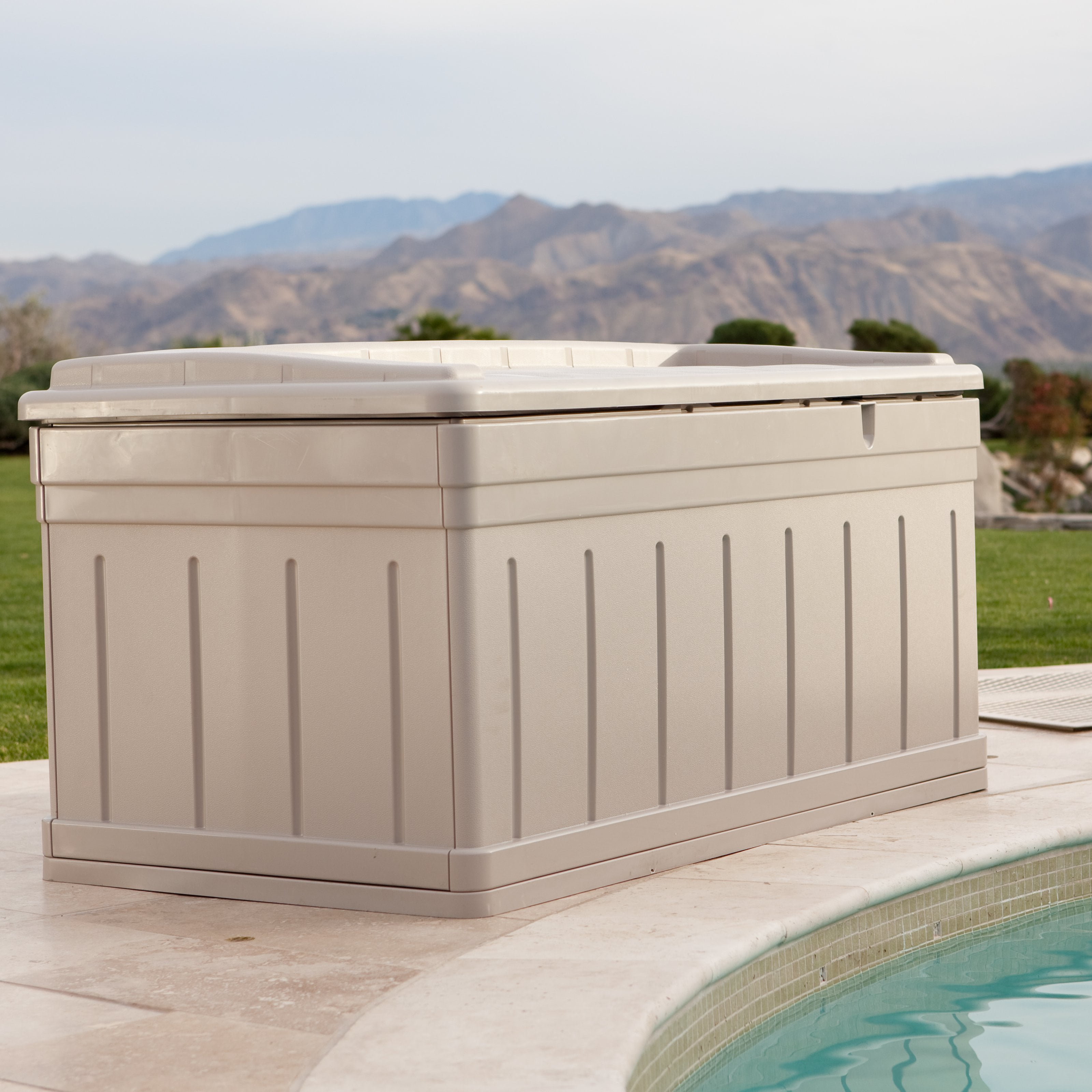 Suncast 129 Gallon Deck Box by Suncast