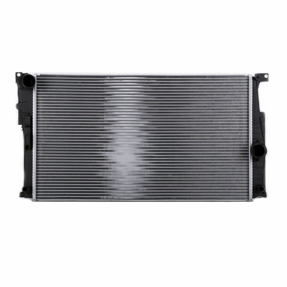 For BMW 320i / 328i / 335i xDrive Radiator 2012 13 14 15 2016 Plastic / Aluminum 2.0L/3.0L Engine L4/L6 For BM3010175 | 17-11-7-618-807