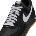 thumbnail image 5 of Tenis Nike para Hombre Air Force 1 07 LV8 Black, 5 of 5