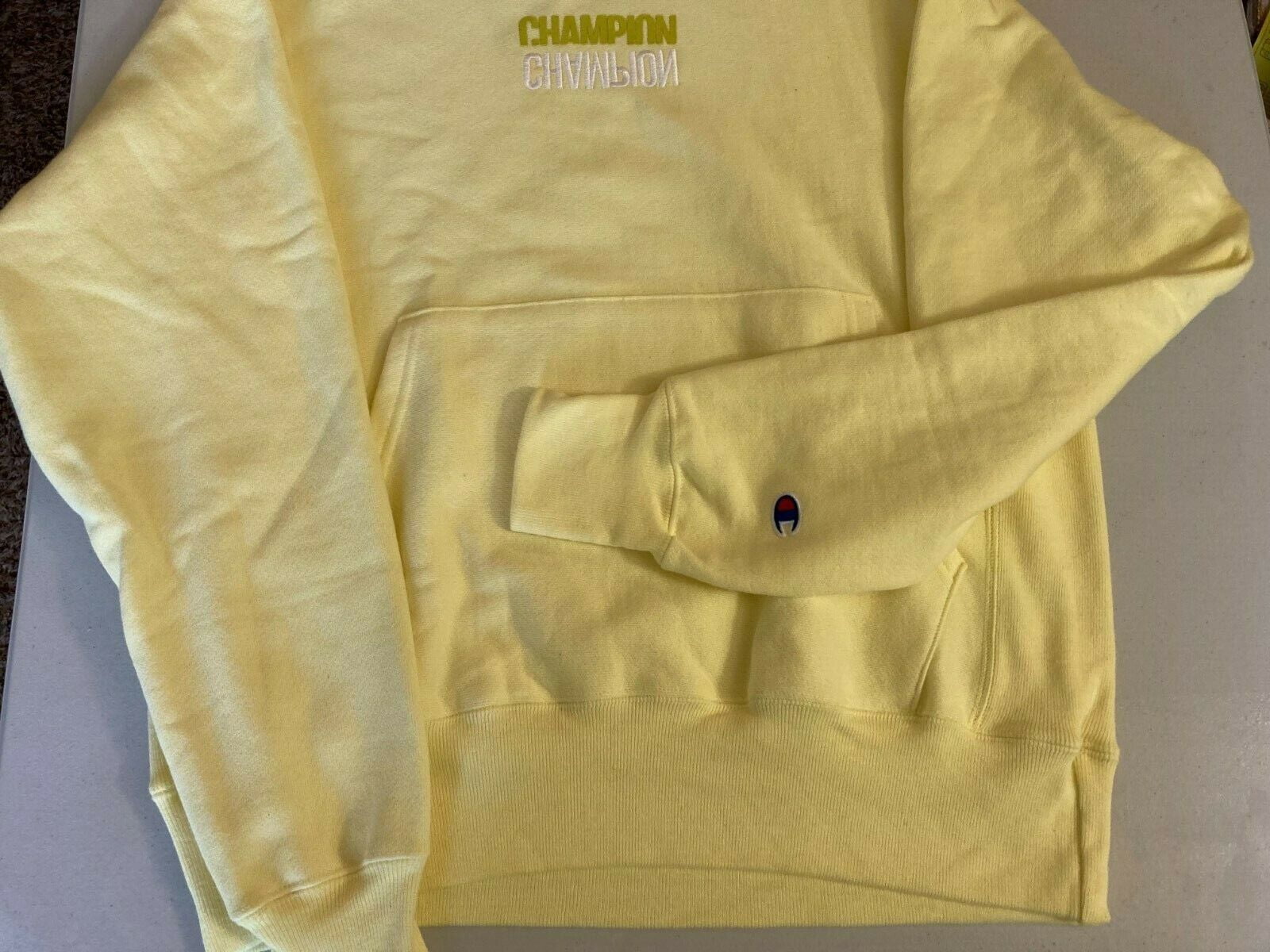 Pastel yellow champion clearance sweatshirt