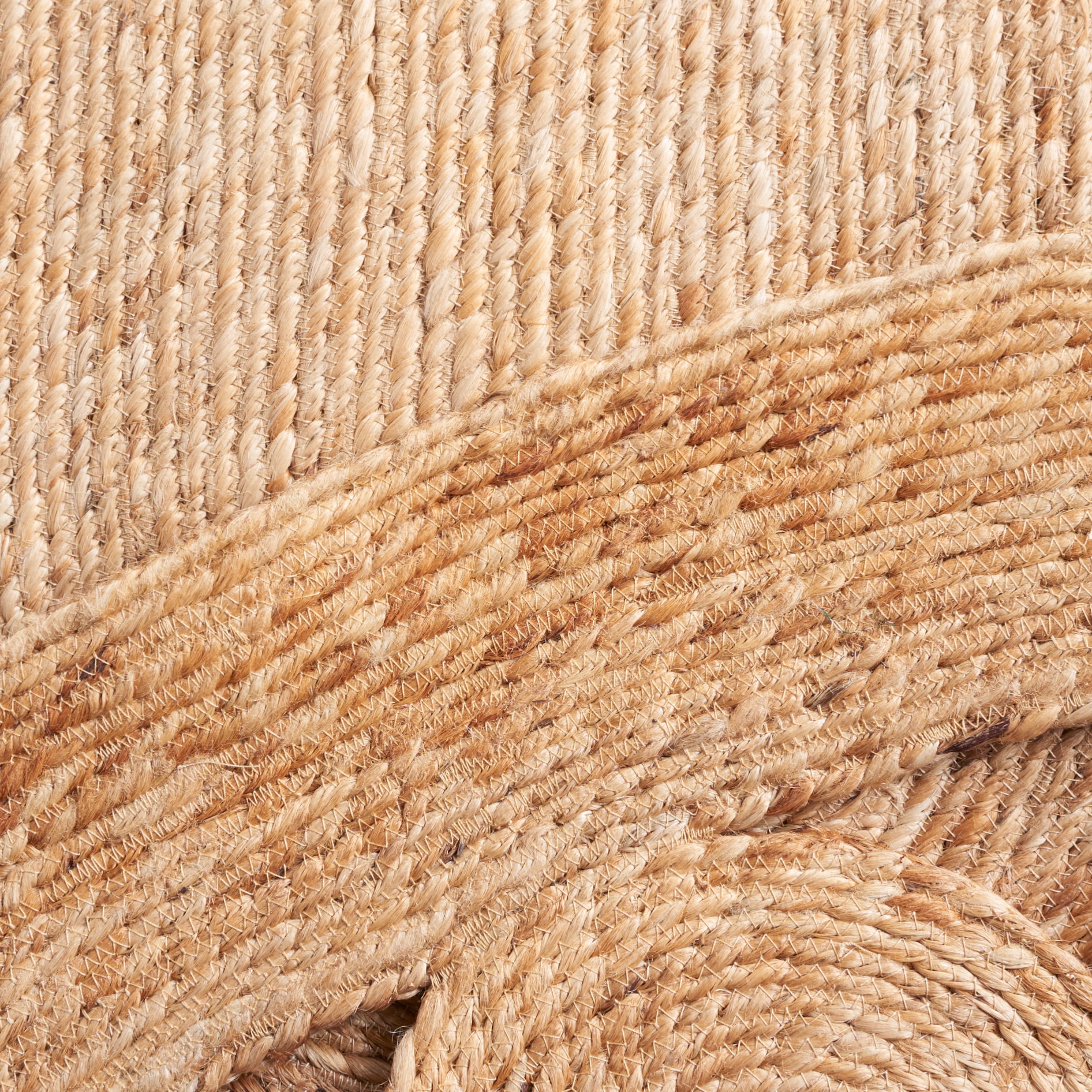 SAFAVIEH Natural Fiber Charmaine Geometric Area Rug, Natural, 7' x 7' Round