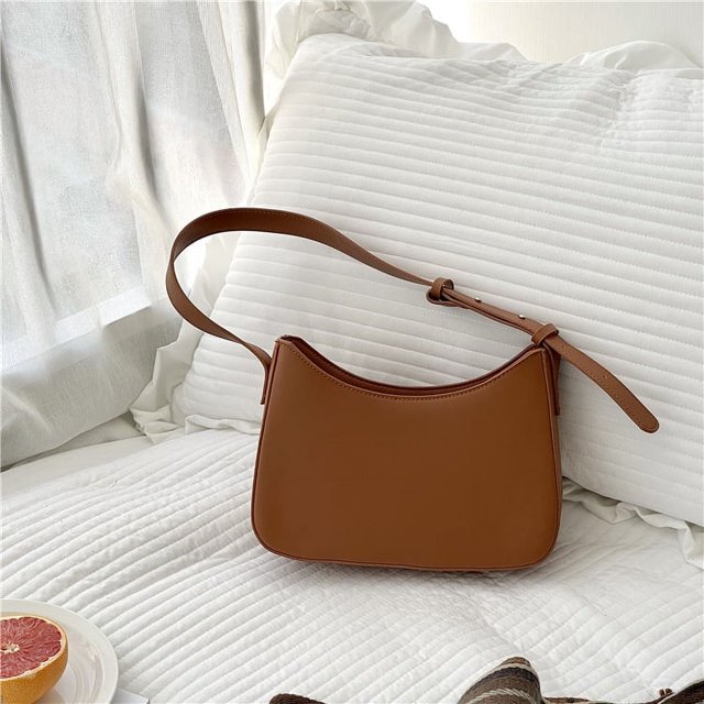 Bolso de mujer de primavera y verano, bolso de hombro de nicho, moderno, pequeño, cuadrado, estilo PU, elegante, para debajo del brazo