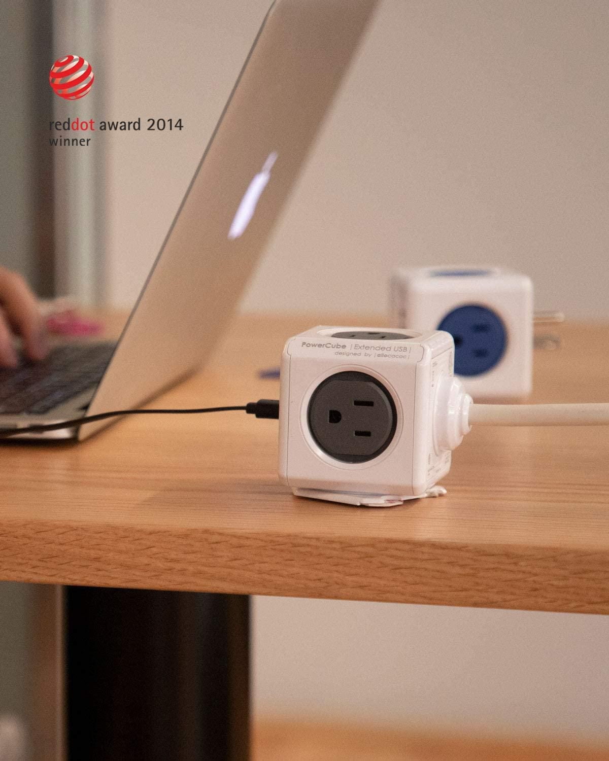 "PowerCube USB Extra Étendu, Parasurtenseur, Adaptateur de Prise Électrique, Rallonge de 5 Pieds, Multiprise avec 4 Prises et Double Port USB, Bleu"