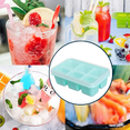 thumbnail image 5 of Bandeja de hielo de silicona para cubos, los cubitos de hielo mantienen su bebida fría, 5 of 5