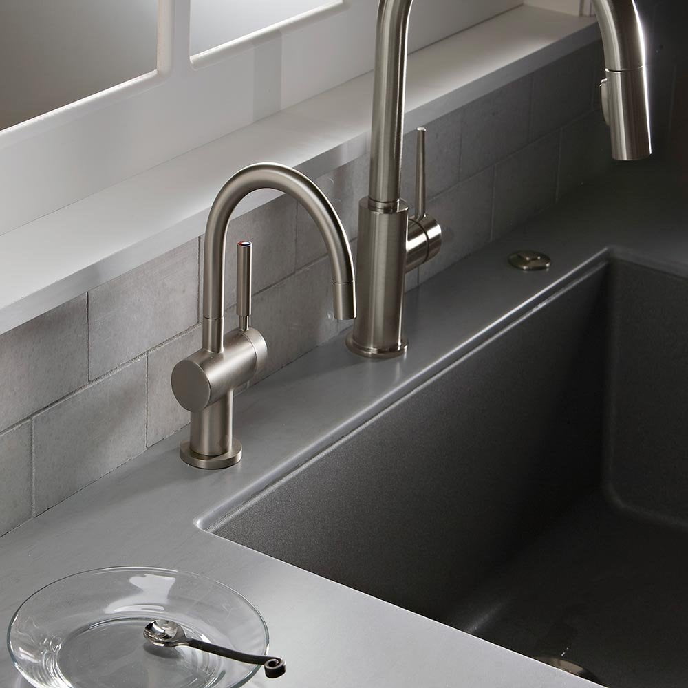 Insinkerator Indulge Modern Instant Hot And Cold Water Dispenser Faucet Chrome Walmart Com Walmart Com