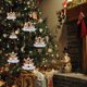 thumbnail image 4 of Decoración De Árbol De Navidad, Ciervo Bonito, Adorno Colgante De Resina Familiar Diy, Decoración De Fiesta De Navidad 2021 Scienceny HA042988-06, 4 of 4