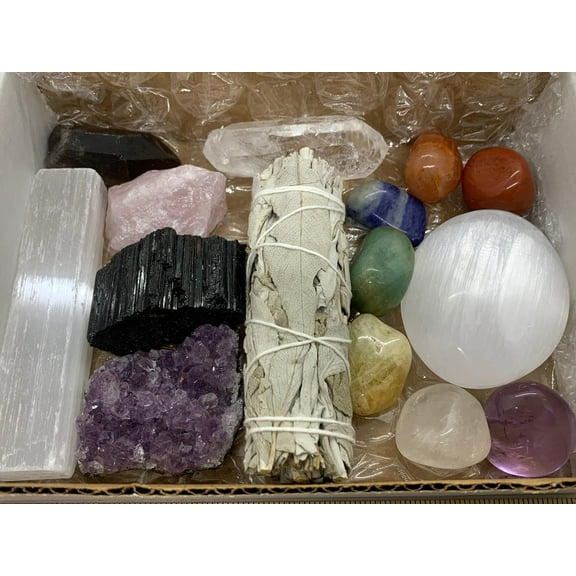 15pcs Premium Crystals Healing Kit in Box with 7 Chakra Stones Sage Quartz Amethyst Tourmaline Selenite Rose Quartz Palm Stone, Gift Set!