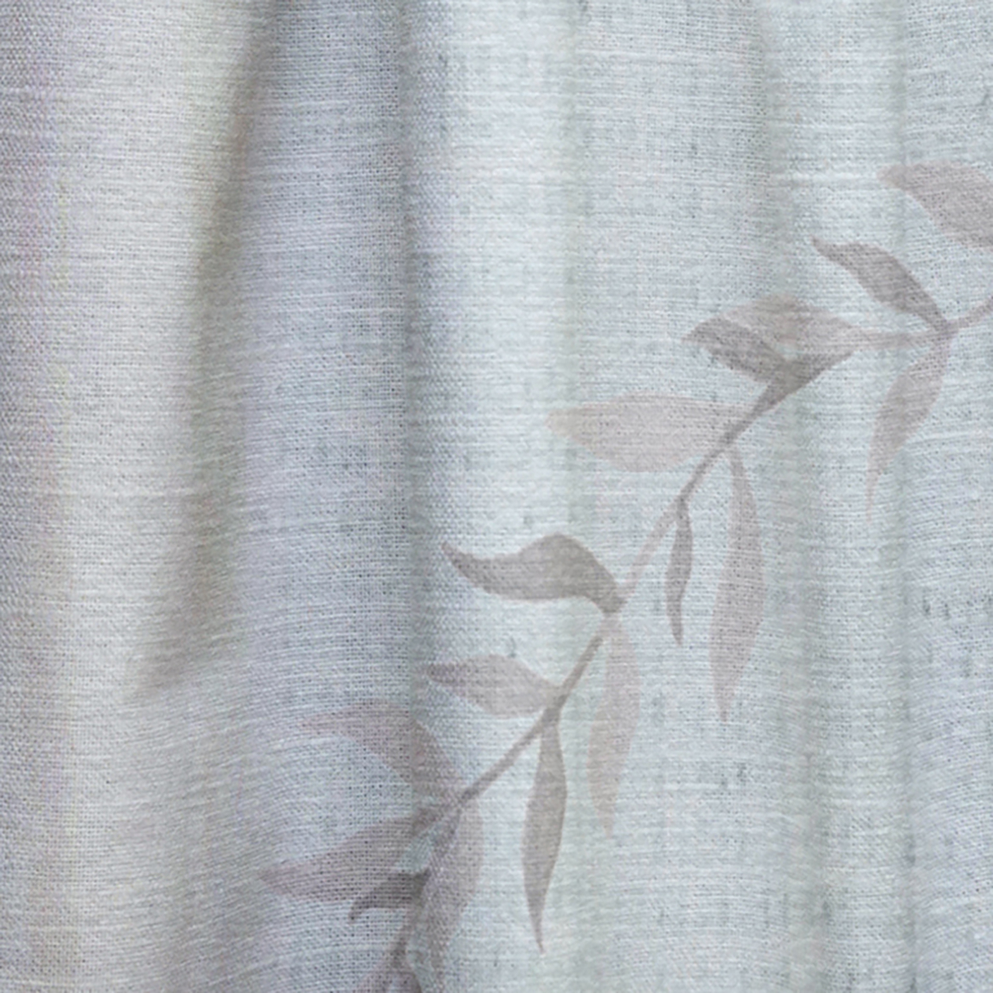 Designart 'Farmhouse Quote On Florals X' Farmhouse Curtain Panel