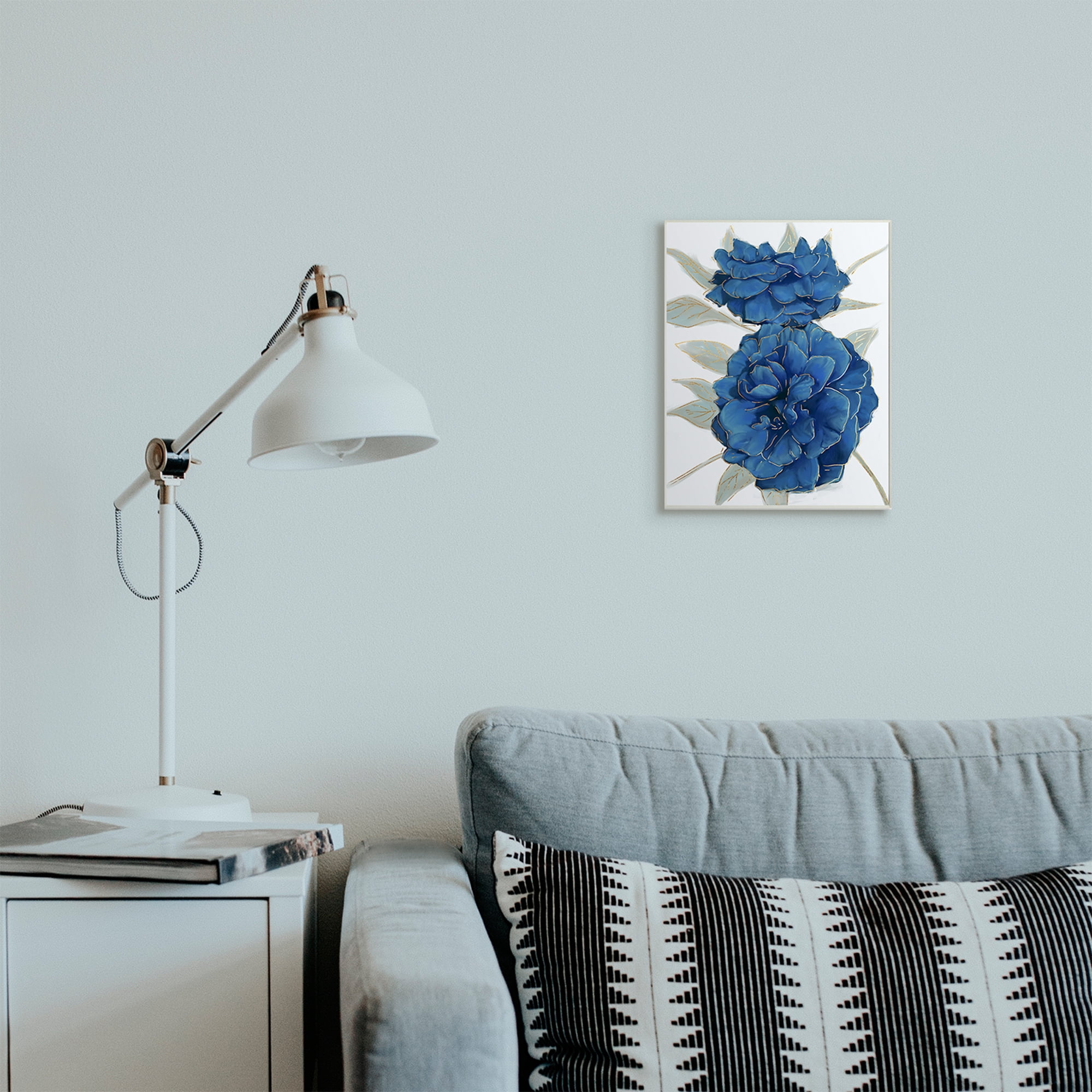 Stupell Industries Bold Blue Carnation Florals Gold Line Detail Wall Plaque, 10 x 15, Design by Ziwei Li