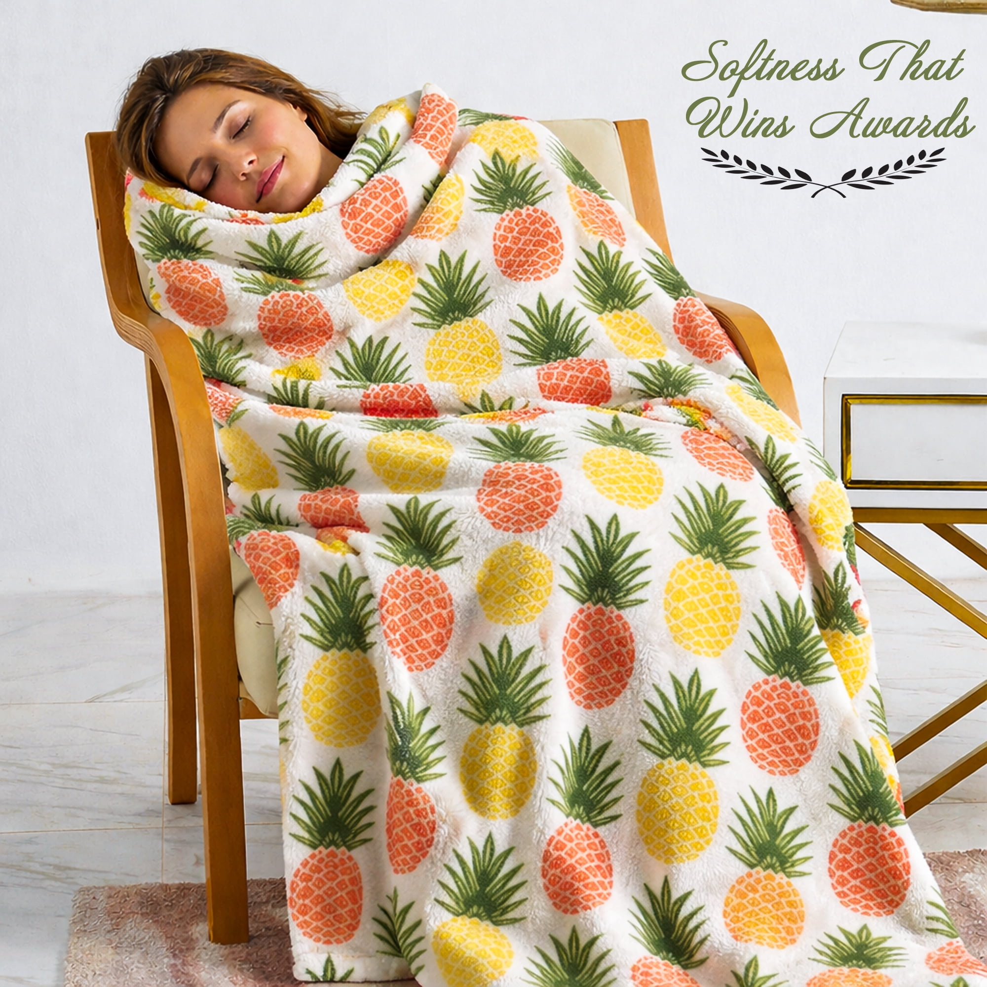 Faith, Hope, Love Home Décor Extra Heavy and Plush Throw Blanket (50" x 70") - Tropical Pineapple