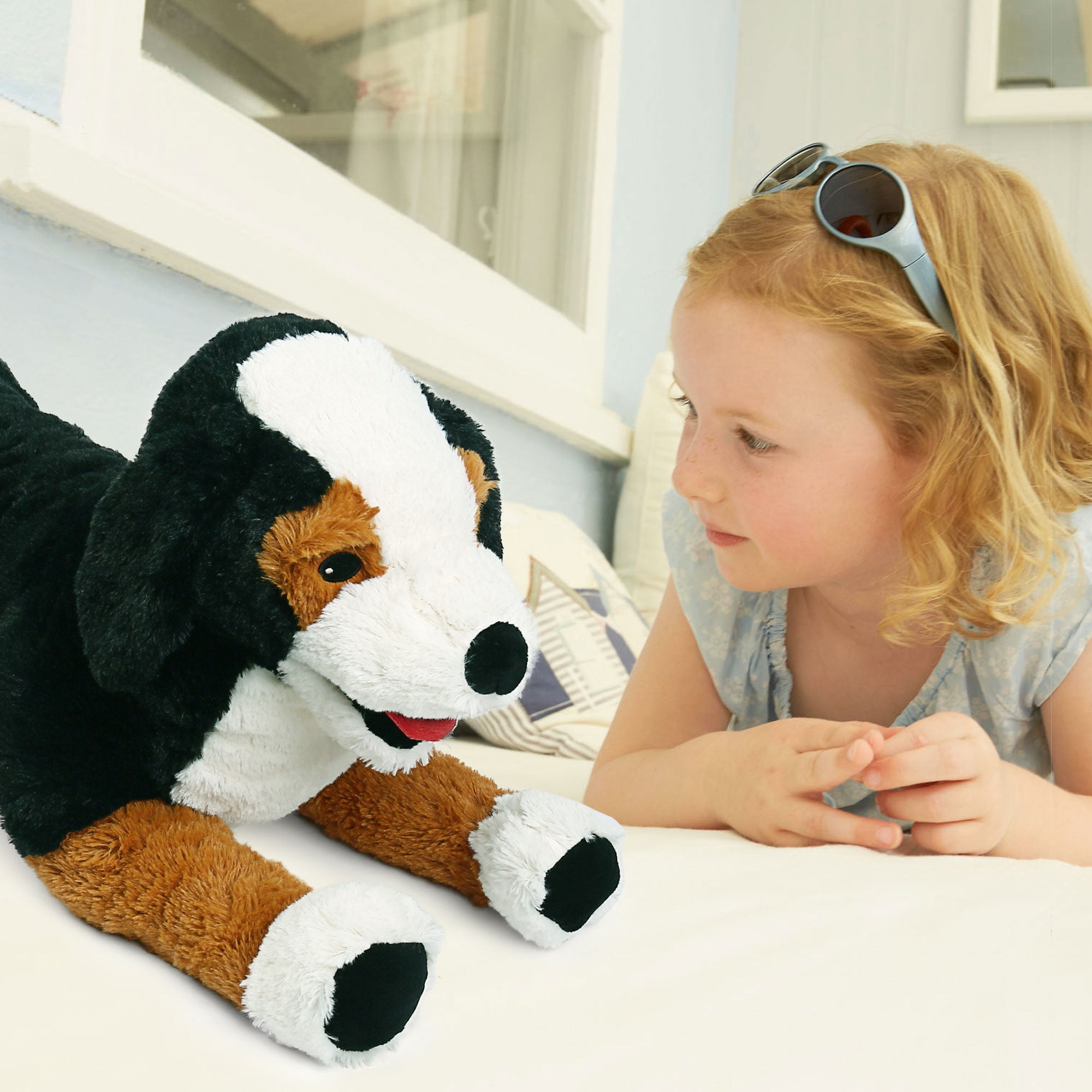 LotFancy 27 in Dog Stuffed Animal, Large Retriever Plush Toy Gift, Black, Brown and White
