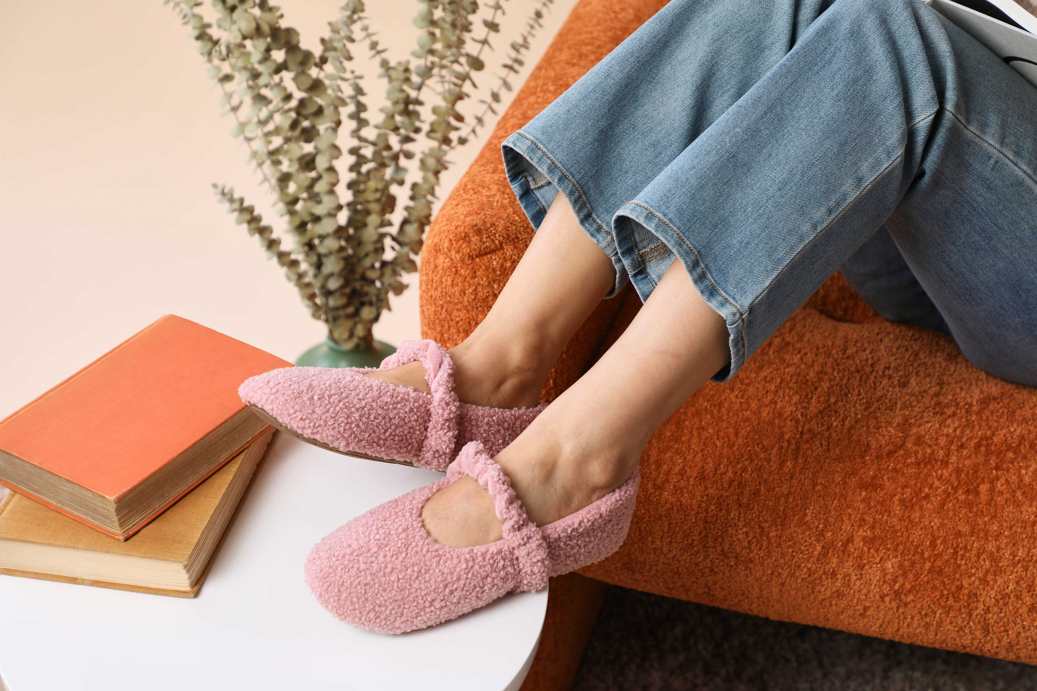 Dearfoams Cozy Comfort Women's Mary Jane Ballerina Slippers