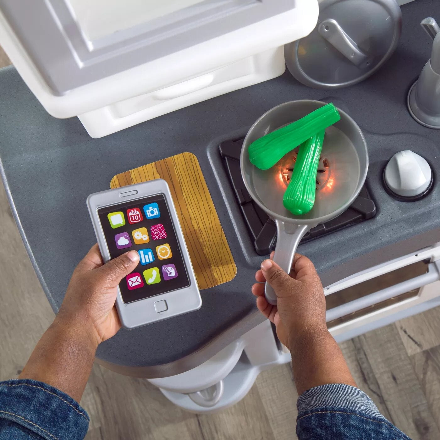 step2 love to entertain kitchen