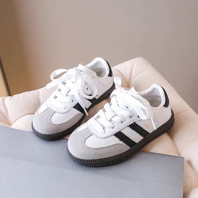Zapatos para niños Primavera y otoño Zapatos de tabla para niños Zapatos de entrenamiento moral para niños sencillos y combinables con todo Zapatos casuales para niñas con pegatinas de pulido