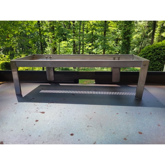 Universal 18 Inch Griddle Warming Rack for Gas Griddle models from Blackstone, Cuisinart, Pit Boss, Razor and other manufacturers.