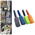 thumbnail image 2 of Brosse de Roue de Voiture Outil de Lavage Réutilisable pour Garde-Boue Moteurs Tissu en Microfibre Bouchons de Porte de Roue Bleu, 2 of 7