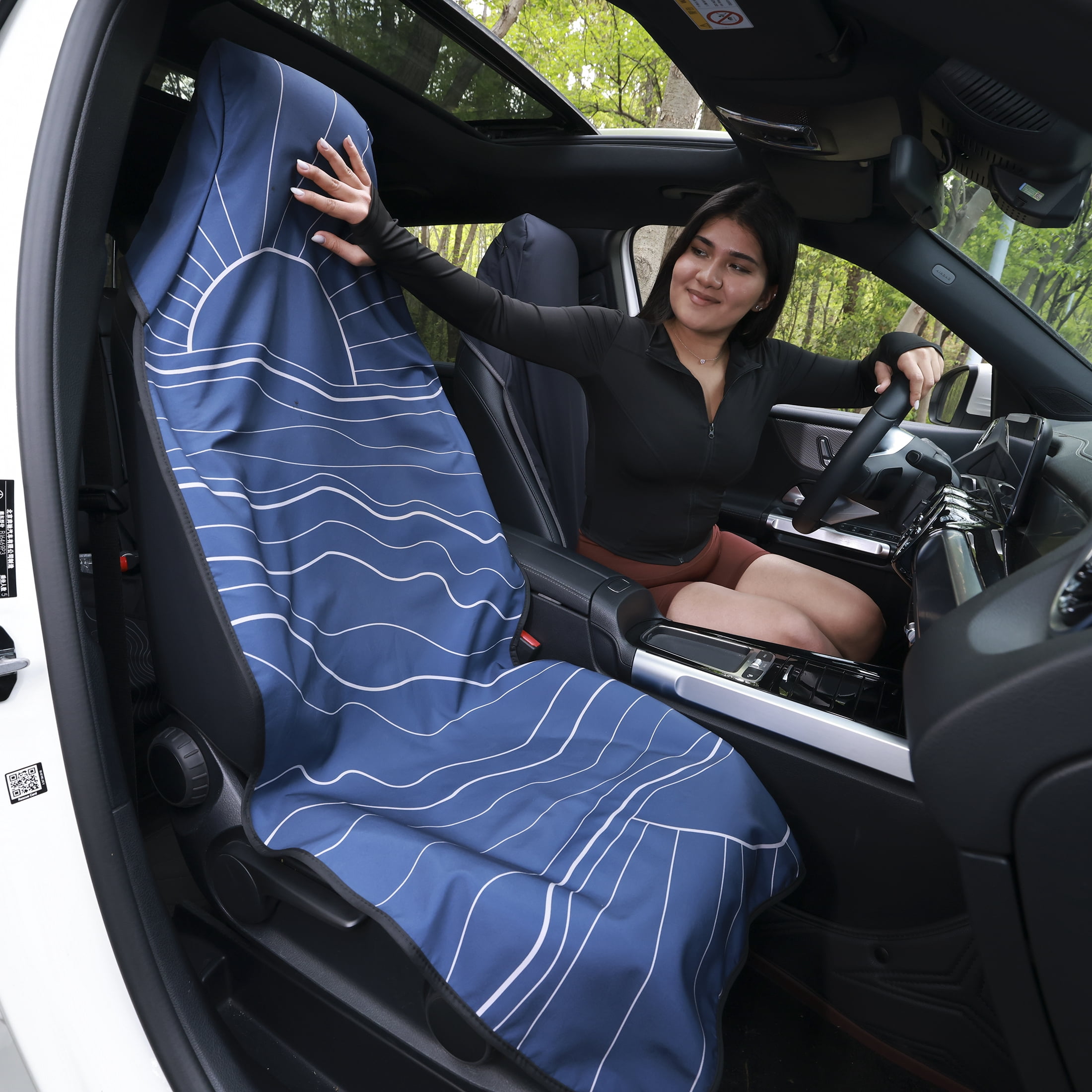 Ozark Trail 1 Piece Car Seat Towel Cover with Storage Bag, Non-Slip, Washable Seat Protector for Gym, Beach, Outdoor, Pet Travel Car Seat Protector, Blue Sunburst Print