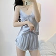 thumbnail image 1 of Pijama de tirantes de primavera y verano para mujer, traje de dos piezas de seda de hielo sexy, pantalones cortos de seda colgantes, ropa fina de gran tamaño para el hogar, 1 of 6