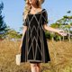 thumbnail image 4 of Vestido elegante de manga corta con estampado artístico en negro y dorado para mujer, vestido de fiesta de lujo con promoción., 4 of 7
