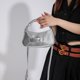 thumbnail image 3 of Bolso de mensajero para mujer Bolso bandolera de hombro de cuero de PU Bolso de mano para mujer (Plata), 3 of 7