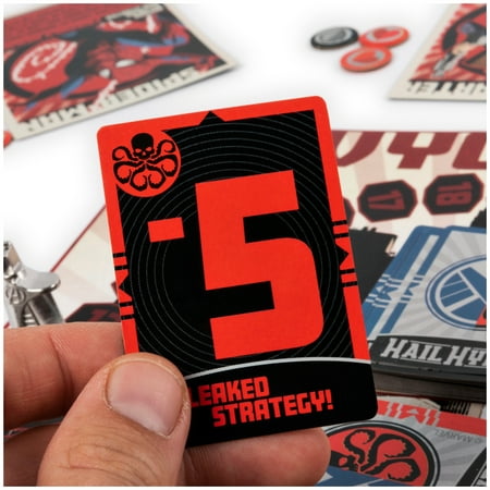 Spin Master - Marvel Hail Hydra Board Game