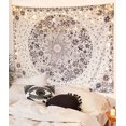 thumbnail image 2 of Tapiz Neasow, poliéster, bohemio, beige, blanco, floral, 150 x 200 cm, 2 of 7