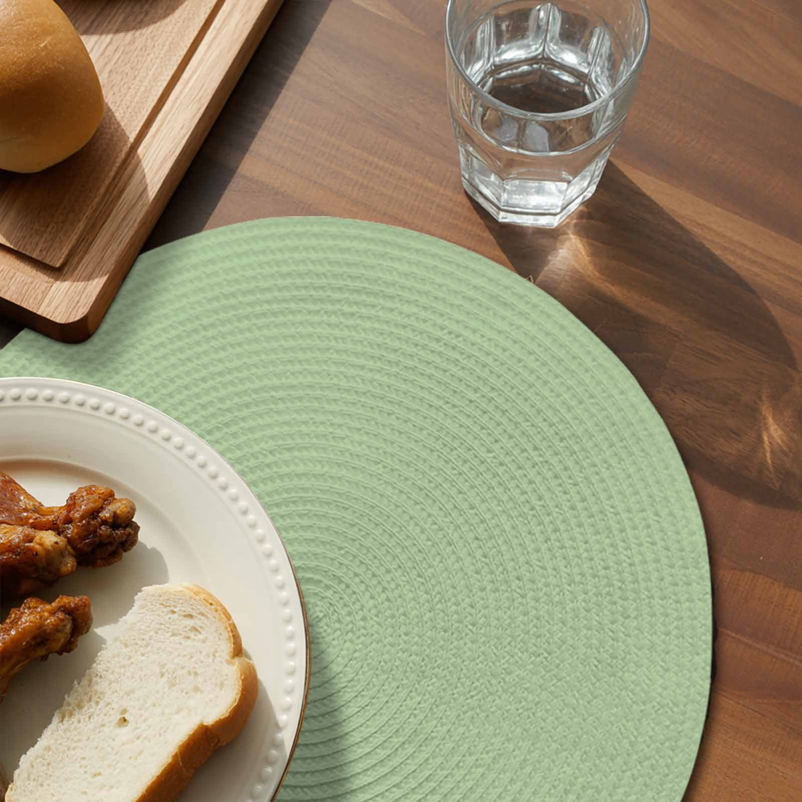 Round Placemats Set of 4 Sage Green Place Mats Washable Woven Placemat Solid Green Color Circle Braided Table Mat for Kitchen Dining Table Party Home Decor 15 Inch