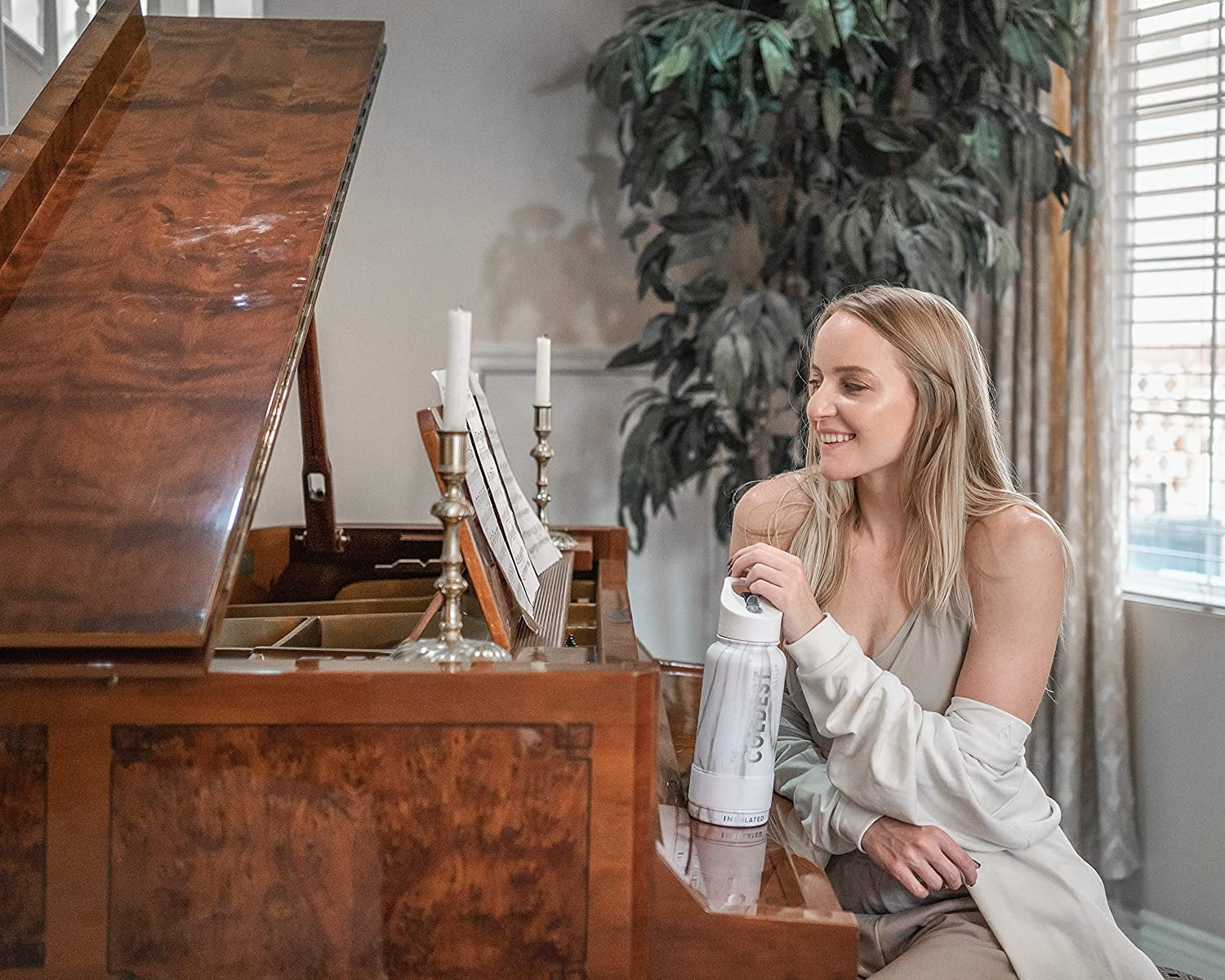 Buy Coldest Sports Water Bottle 32 oz (Straw Lid), Leak Proof, Vacuum