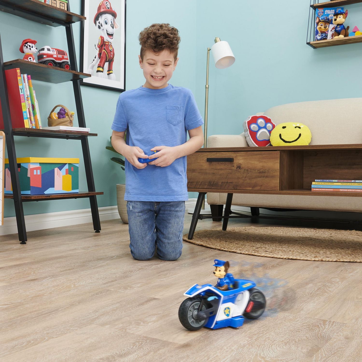 PAW Patrol, Chase RC Movie Motorcycle, Remote Control Car Kids Toys for Ages 3 and up