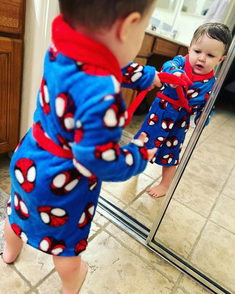 Spiderman robe 5t sales