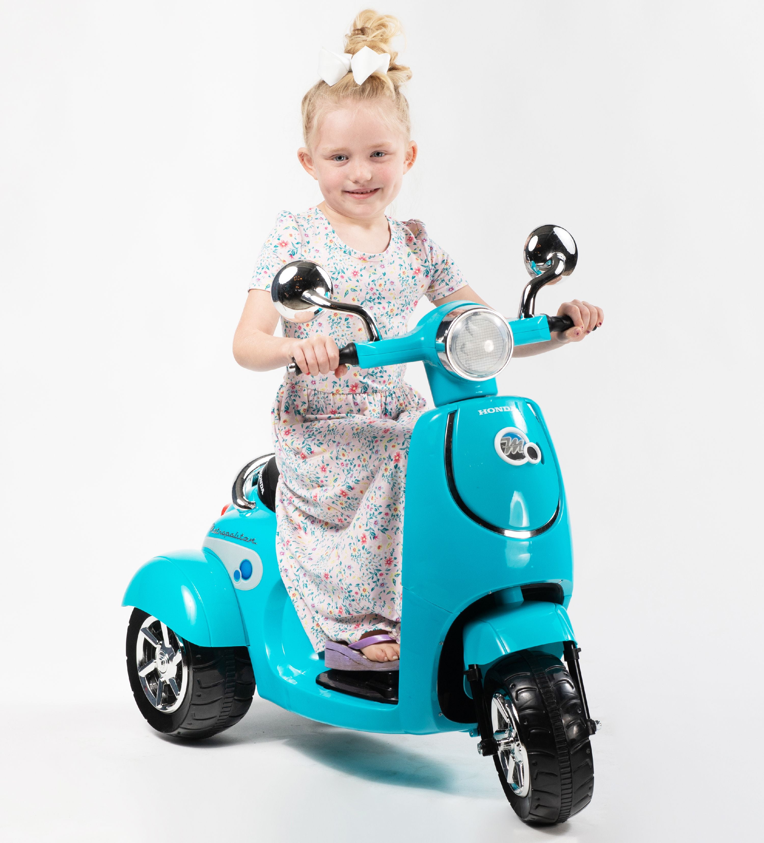 Honda Metropolitan 6V Battery-Powered Ride-On Scooter for Kids – 1-Seater, Blue
