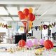 thumbnail image 3 of Globo número 7 para celebraciones de aniversario y decoración de cumpleaños Golden Glamour, 3 of 5