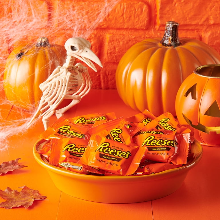 reeses-halloween-candy-reese-s-snack-size-orange-colored-peanut-butter