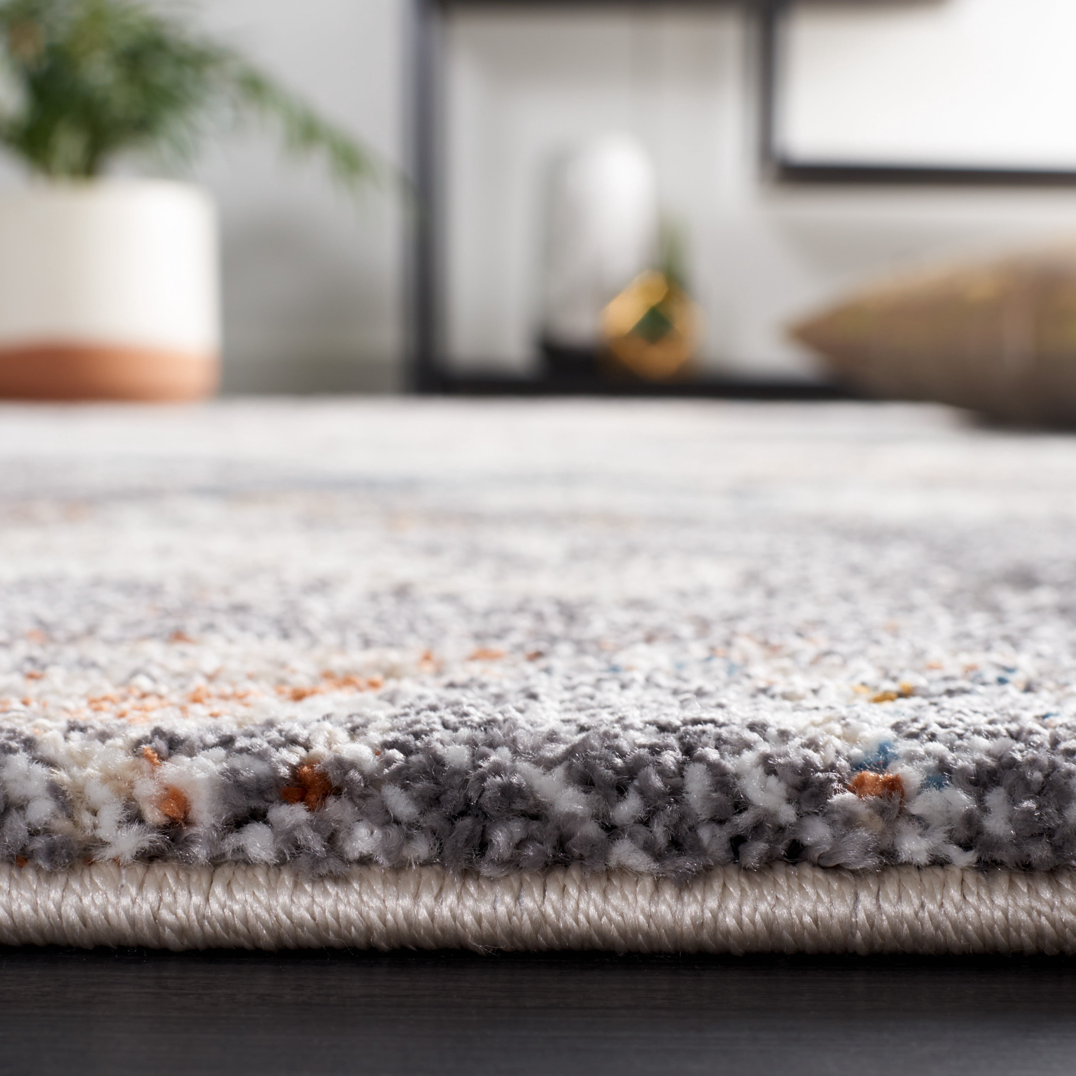 SAFAVIEH Cyrus Darian Abstract Shag Area Rug, Gray/Ivory, 6'7" x 9'2"