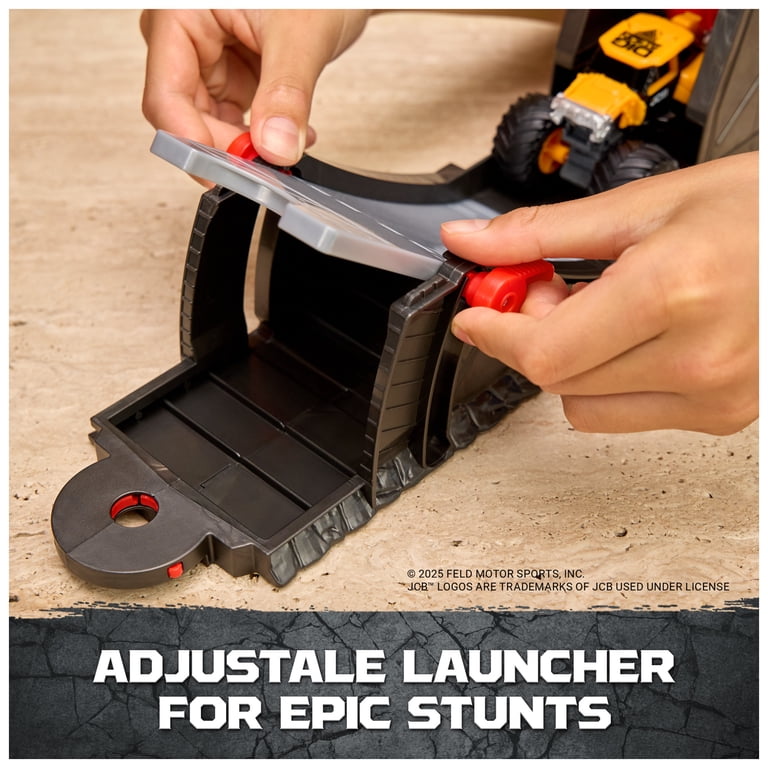 Monster Jam Smash & Bash SmashBot Playset with Launcher and