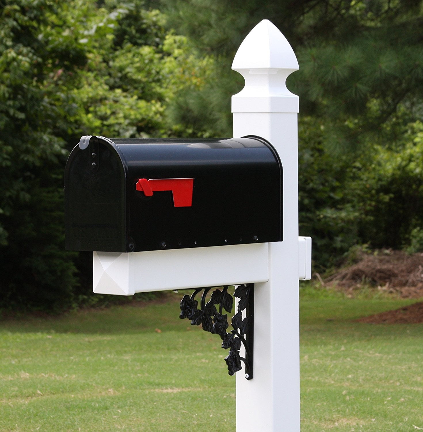 The Madden Vinyl / PVC Mailbox Post (Includes Mailbox)