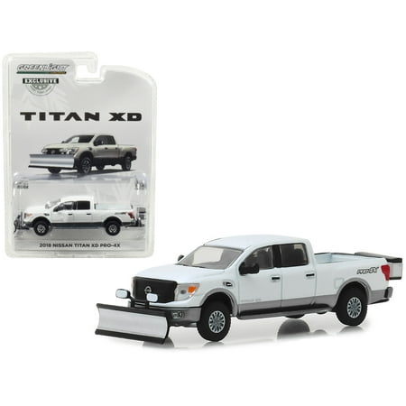2018 Nissan Titan XD Pro-4X Pickup Truck w/Snow Plow & Salt Spreader Metallic White 1/64 Diecast Model Car by