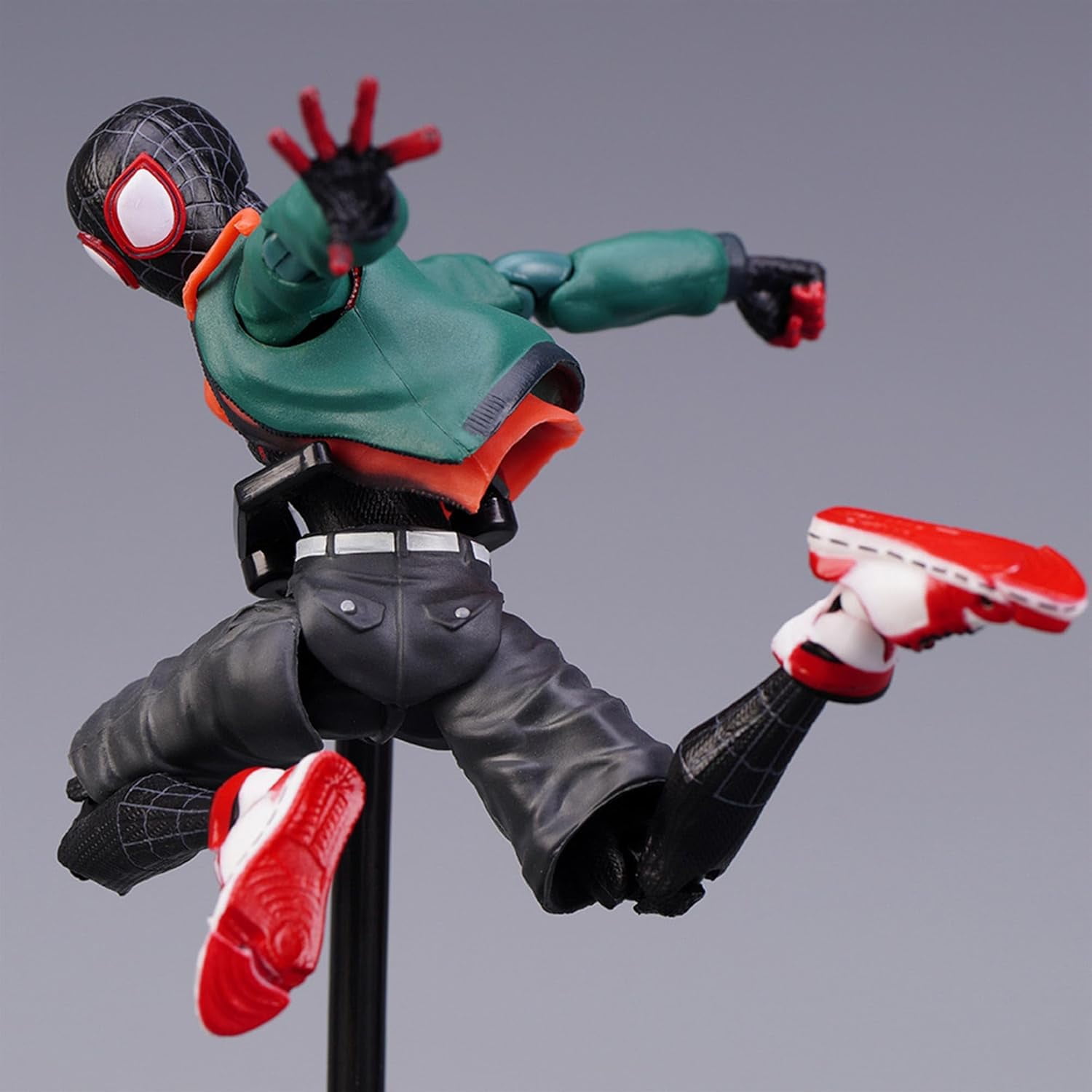 Cyinyin Spider Superhero Action Figure , Into The Spider-Verse Miles Morales Sentinel Sv-Action Figure Exclusive Super Heroes, Moveable Pvc Figure Collectible Model Figurine Statue