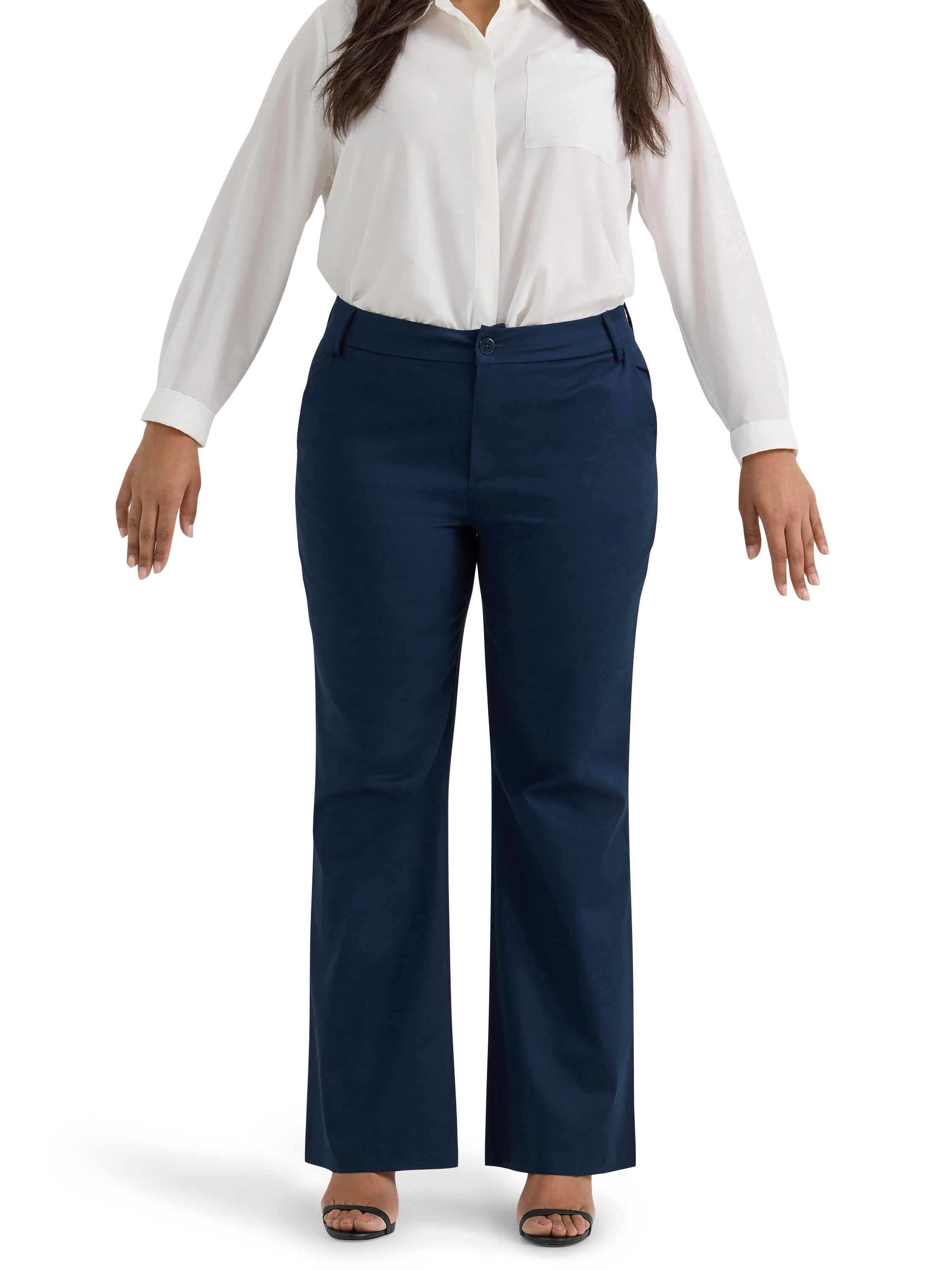 Lee® Women's Plus Mid Rise Wrinkle Free Bootcut Pant