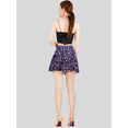 thumbnail image 2 of SET DE 2 FALDAS SHORT DE MUJER CASUAL FALD-1004 DE ESTAMPADO FLORAL, 2 of 5