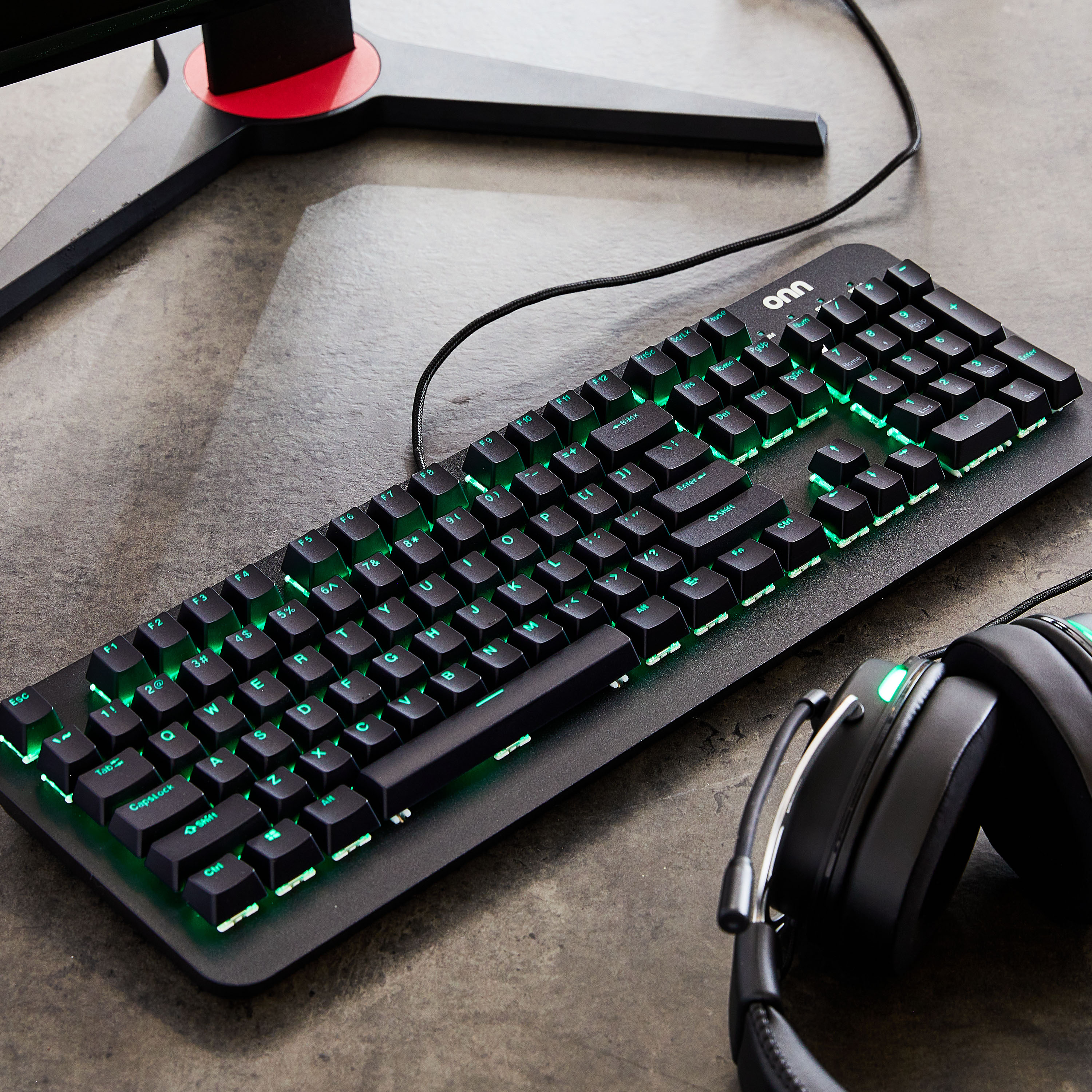 Teclado mecánico gamer onn con interruptores azules y iluminación LED de 16.8M, 104 teclas 4