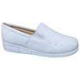 thumbnail image 1 of Zapatos de Enfermería Para Mujer Blancos De Piel Ideal para Guarderias, Clinico, Enfermera y Hoteles, 1 of 6