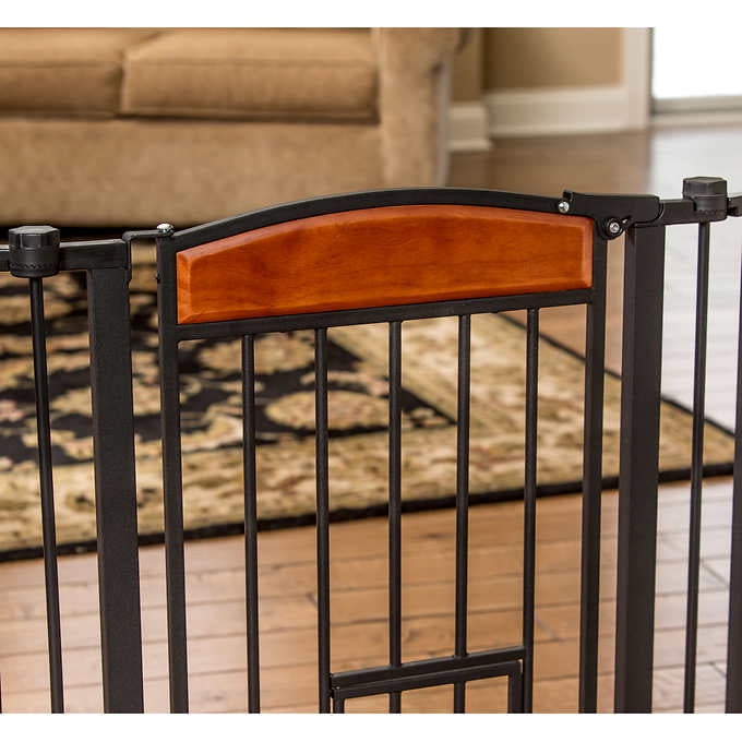 Carlson Design Paw Arched Flexi Pet Gate