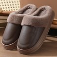 thumbnail image 3 of Zapatillas de algodón de invierno para hombres tamaño extra grande 2024 nuevo uso en el hogar Superficie de PU interior antideslizante cálido más zapatillas de algodón con fondo grueso de terciopelo, 3 of 5