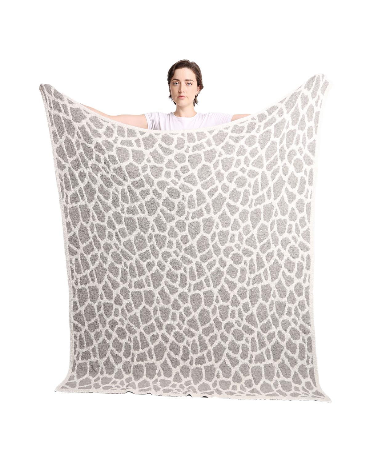 Luxury Soft Cozy Giraffe Print Throw Light Weigh Blanket 50 x 60 inch