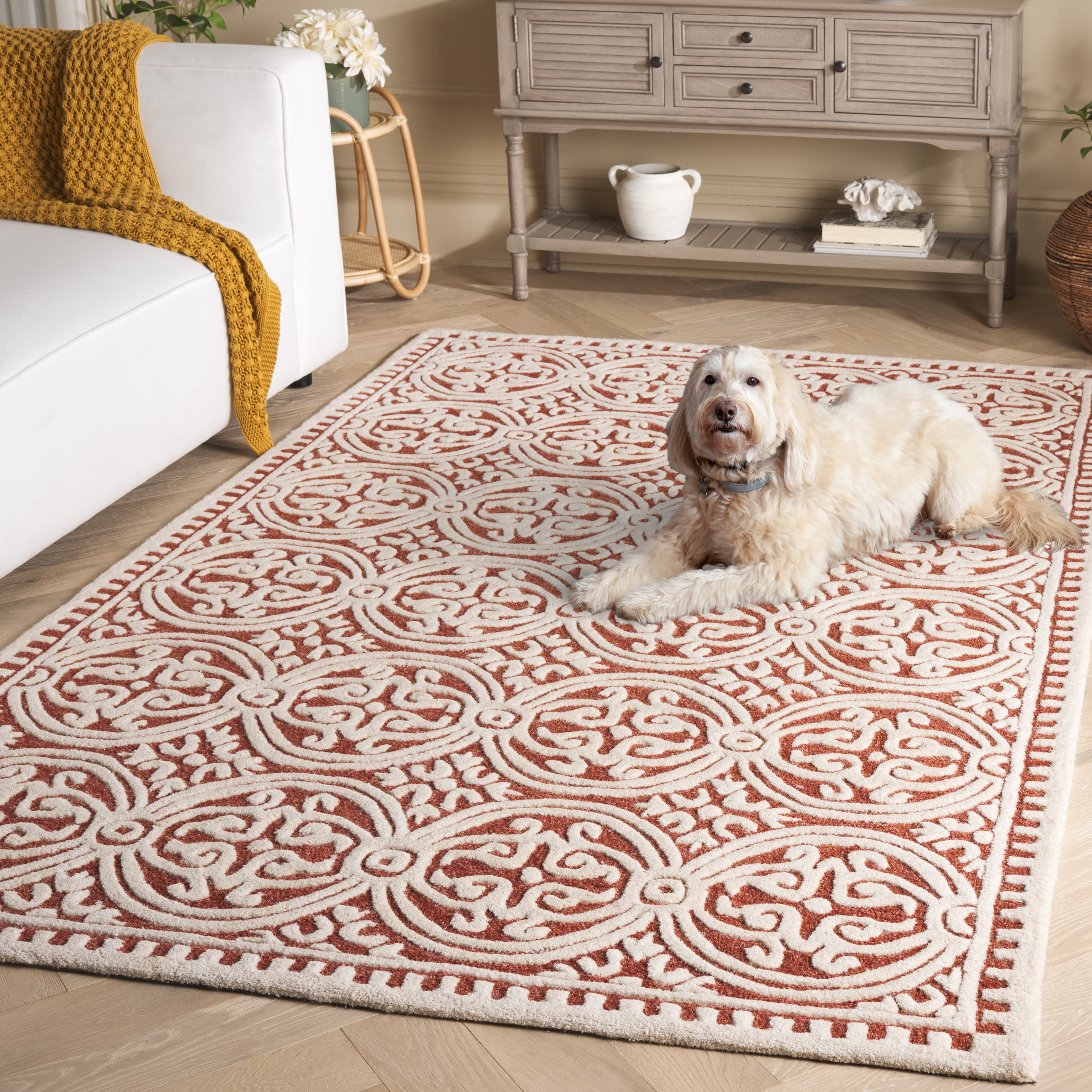 SAFAVIEH Cambridge Leslie Geometric Wool Area Rug, Ivory/Red, 6' x 9'