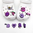 thumbnail image 2 of (Color morado) 10 piezas de accesorios para zapatos de fútbol, ​​accesorios para zapatos de dibujos animados, utilizados para zapatos perforados, pulseras, fiestas, decoración de bricolaje., 2 of 5