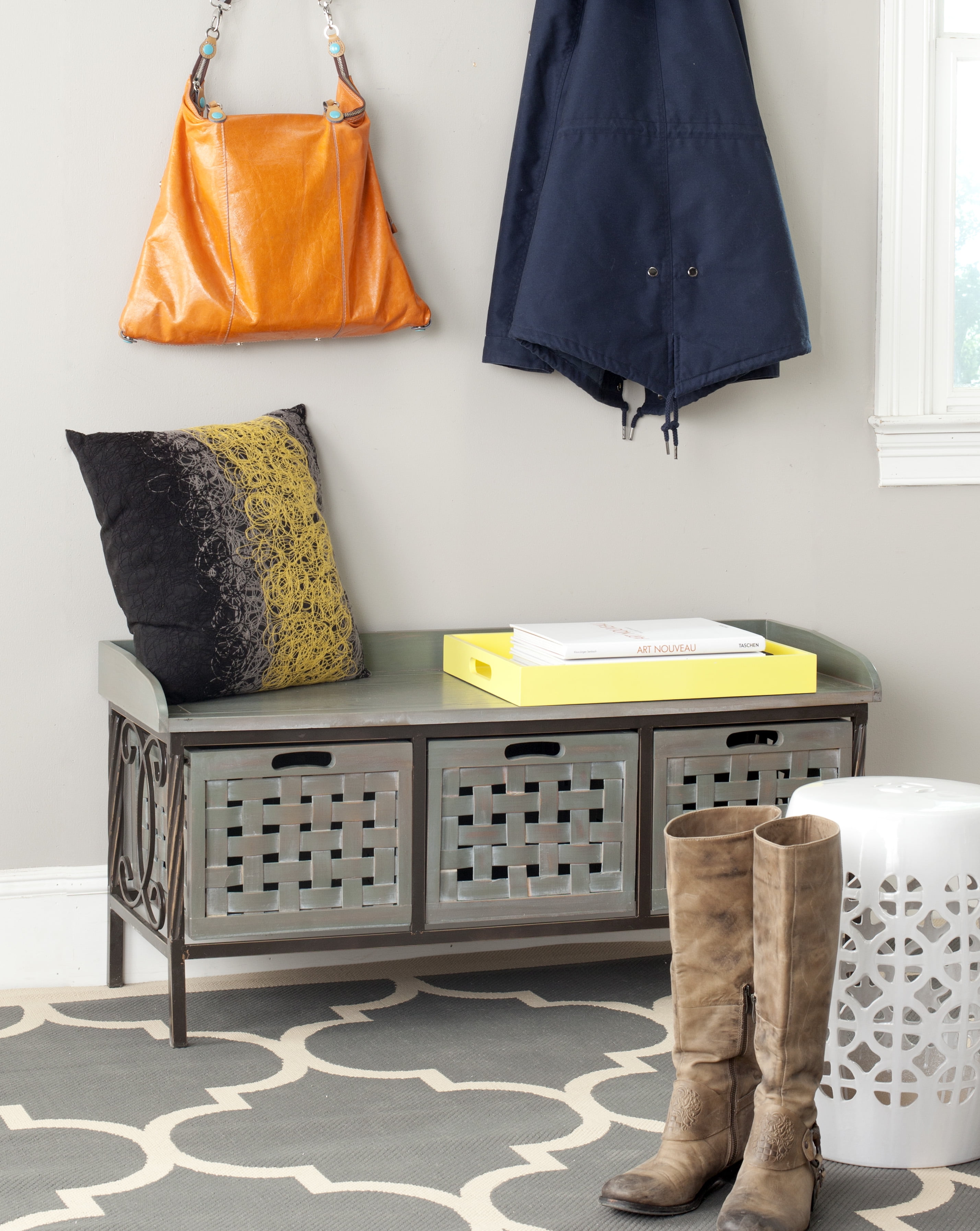 SAFAVIEH Isaac Rustic 3 Drawer Wooden Storage Bench, French Grey